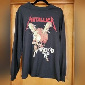 Medium long sleeve Metallica shirt
